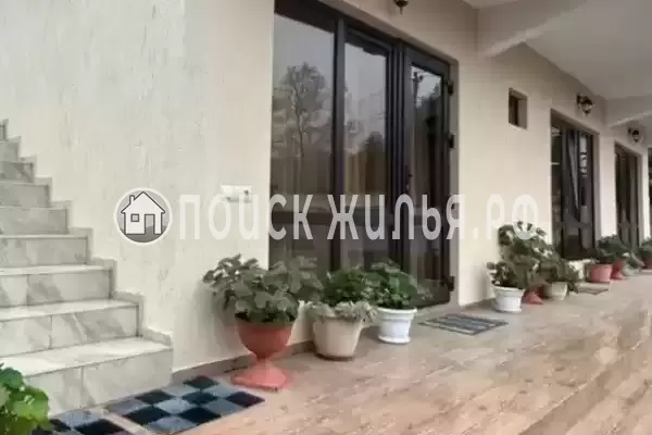 «У дяди Вани», Лоо «У дяди Вани», Лоо