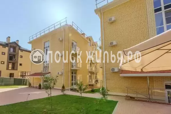 «Costa Del Mar», Криница