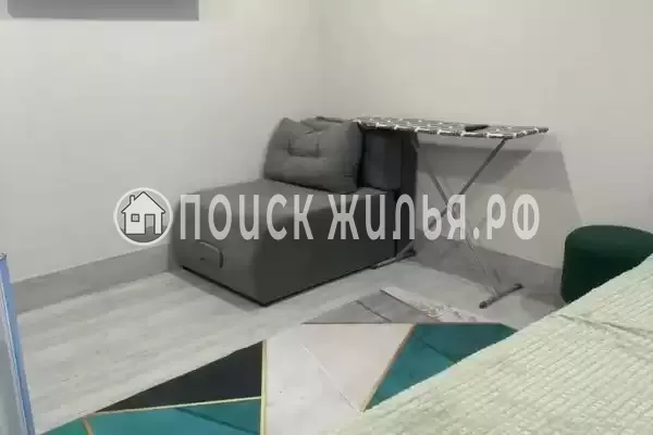 «Парус», Хоста