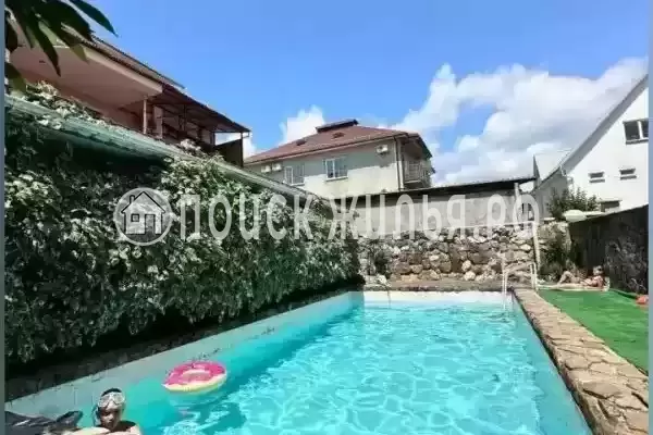 «Семья», Якорная Щель