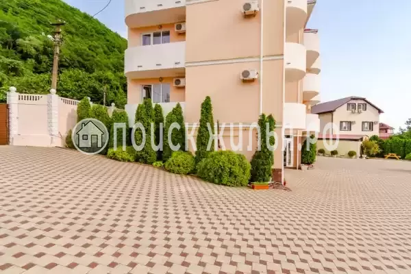 «Адмирал», Небуг «Адмирал», Небуг