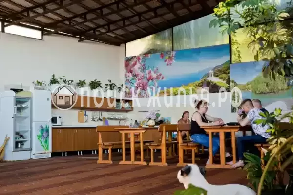 Гостевой дом «Галина», Лоо