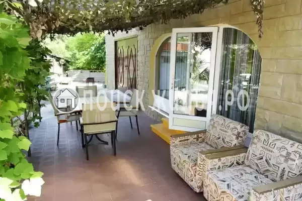 Гостевой дом «Южный берег», Лоо Гостевой дом «Южный берег», Лоо