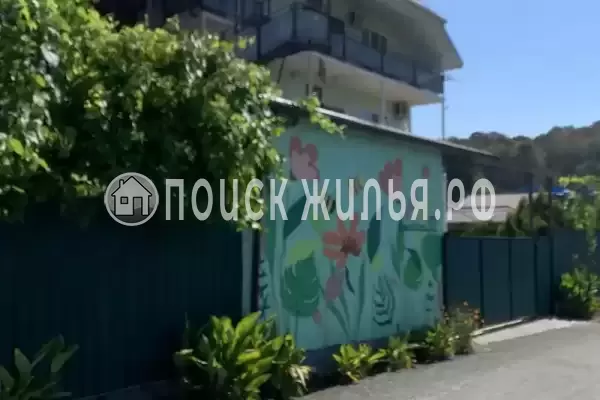 «У Любаши», Лоо