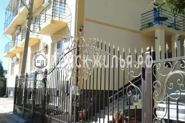 «Южанка», Краснодарский край, Витязево, пер. Черноморский, д.3