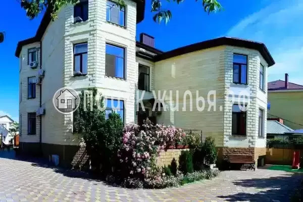 «Бугаз», Краснодарский край, Анапа, Благовещенская, пер. Казачий, д.15