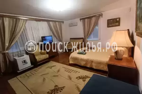 Гостевой дом «Белый Волк », Сухум