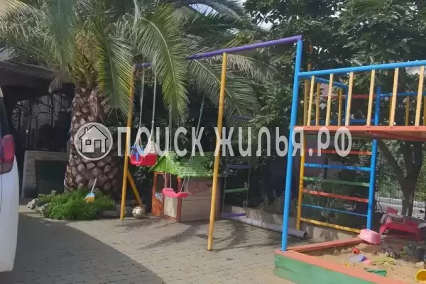 «Семья», Адлер