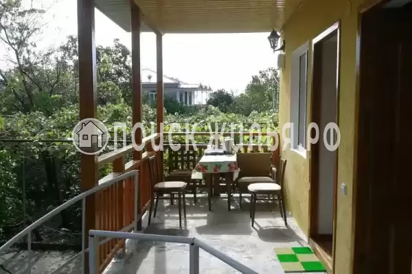 Гостевой дом «Лаура», Пицунда