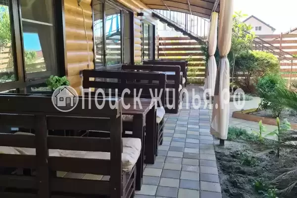 «Зеленый дворик», Агой