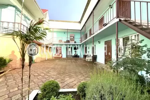 «У Капитана»