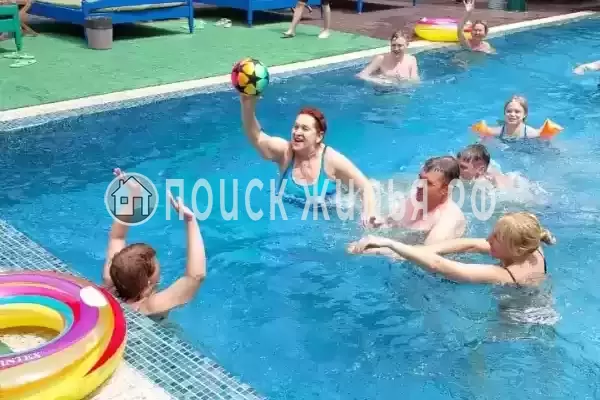 Отель «Марракеш», Лоо