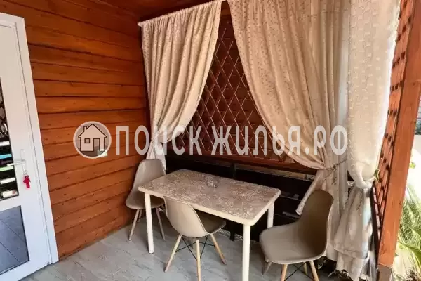 «Конфетти», Новомихайловский