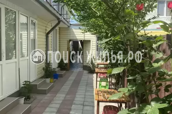 Гостевой дом "У Волковых", Феодосия, ул. Листновичей, д. 11