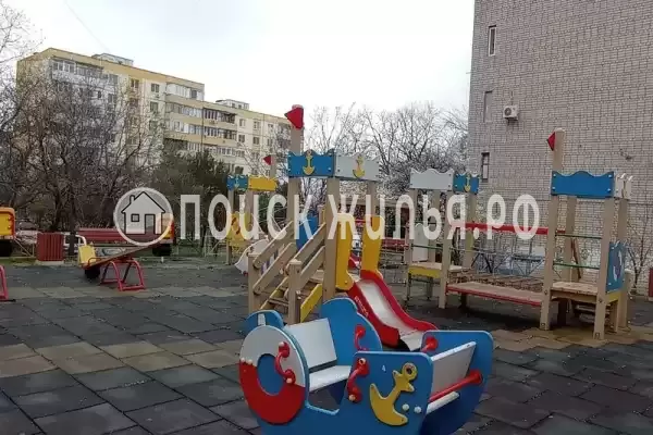 Квартира «В тихом районе», Краснодарский край, Геленджик, мкр. Парус, д.11