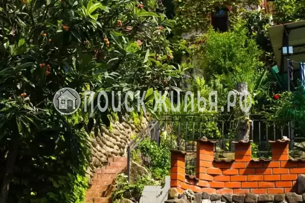 «Замок», Лазаревское