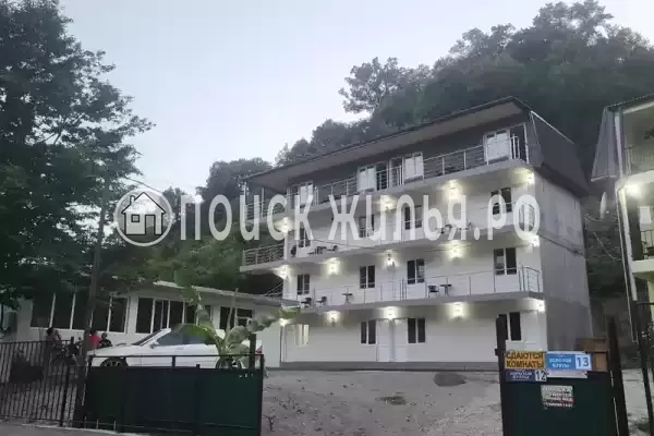 Гостиница «Золотая бухта», Республика Абхазия, Амжикухуа, Золотая Бухта, д.13