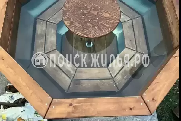 «У динозавра», Джубга