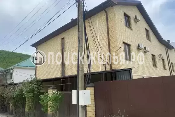 «На Сочинском шоссе», Лазаревское