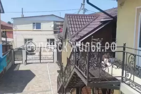 «Лимон», Краснодарский край, Голубицкая, пер. Песчаный, д.8 «Лимон», Краснодарский край, Голубицкая, пер. Песчаный, д.8