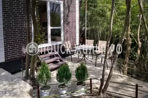 «Новая грация», Вардане