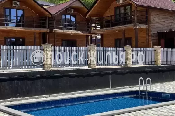 «Лес и море», Новомихайловский