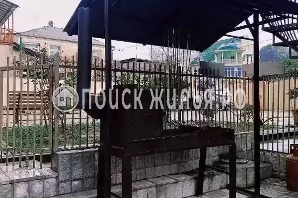 Гостевой дом «Семейный дворик», Сухум