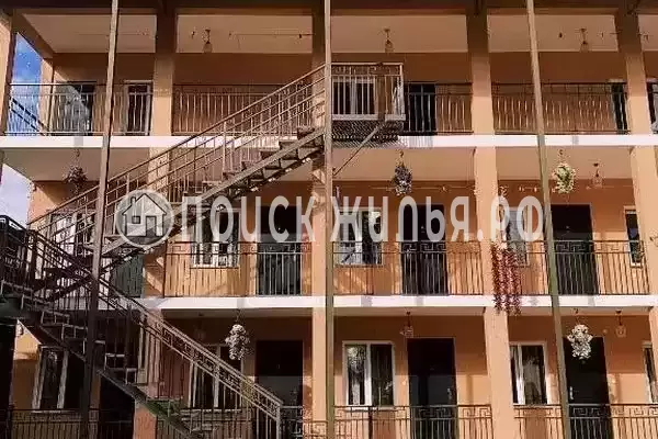 Гостевой дом «Семейный дворик», Республика Абхазия, Сухум, р-он Турбаза, д.улБесланаДжелиябывшЧелюскинцев25