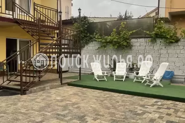 «Солнечный дворик», Адлер