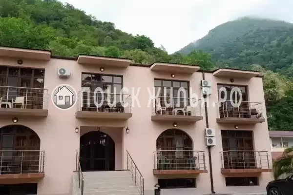 Отель «Inn Rif», Республика Абхазия, Гагра, просп. Ардзинба, д.57А