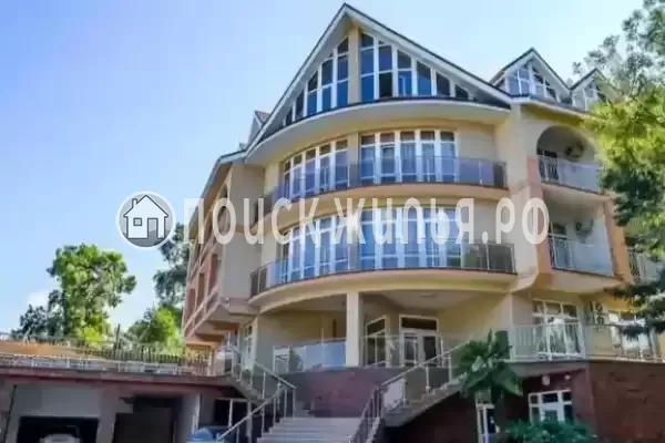 «Горная Венеция», Лоо