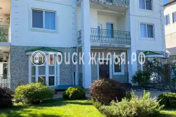 «Зелёный дворик»