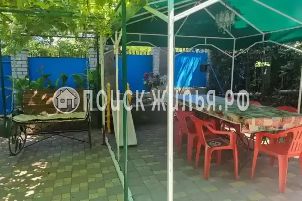 Частный сектор «Дом на 12 человек в центре, 10 мин от центр. пляжа», Геленджик Частный сектор «Дом на 12 человек в центре, 10 мин от центр. пляжа», Геленджик