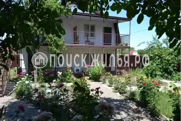 «White», Краснодарский край, Широчанка, Азовский переулок, д.12 «White», Краснодарский край, Широчанка, Азовский переулок, д.12