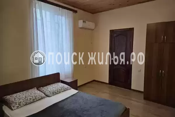 Гостевой дом «Бриз», Сухум