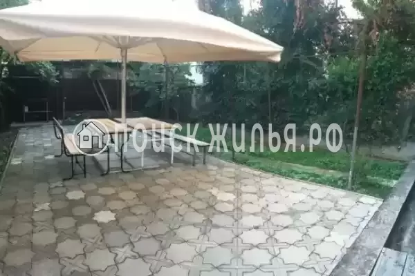 Гостевой дом «Бриз», Сухум