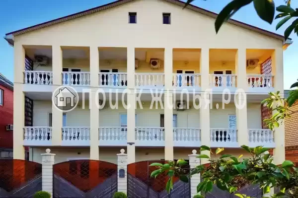 «Одиссей», Краснодарский край, Кабардинка, пер. Мирный, д.8 «Одиссей», Краснодарский край, Кабардинка, пер. Мирный, д.8