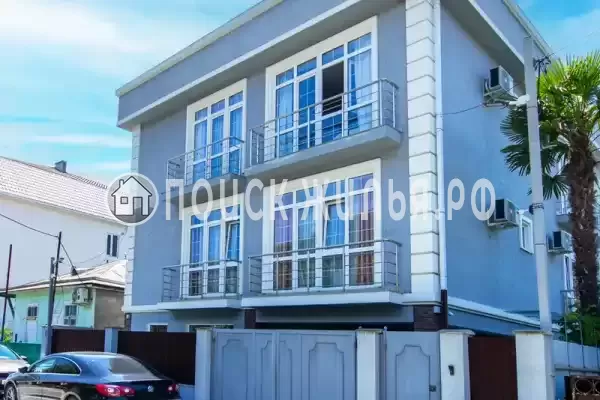 Гостевой дом «Бариния», Республика Абхазия, Гагра, пр. Владислава Адзинба, д.227