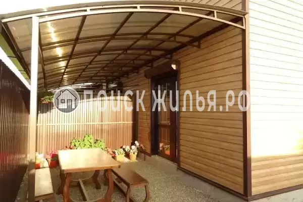 «Родные пенаты», Кучугуры