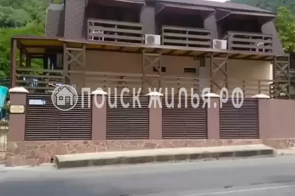 Гостевой дом «Бриз», Республика Абхазия, Гагра, Проспект Ардзинба, д.61