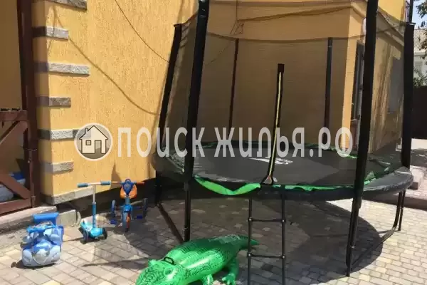 Гостевой дом «Дикая вишня», Береговое