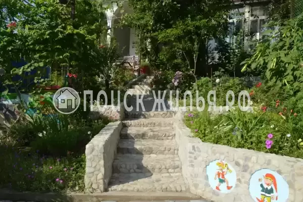 «МарПоль», Лоо