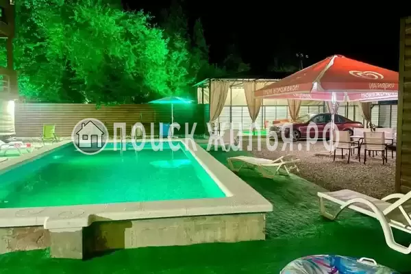 «Mark Inn», Солоники