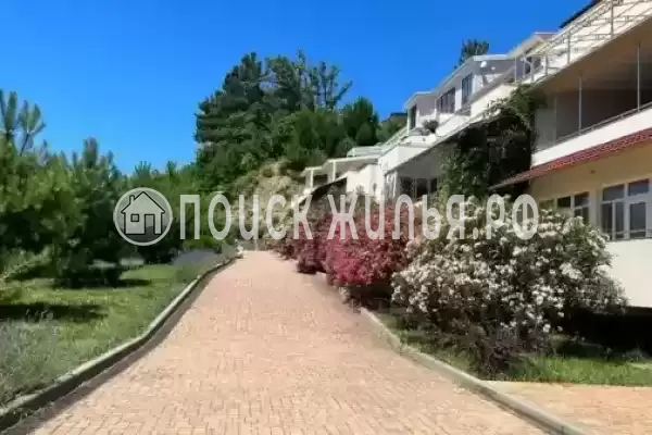 Апартаменты «В Сосновом берегу», Небуг