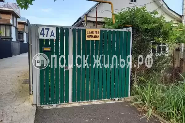 «На фестивальной»