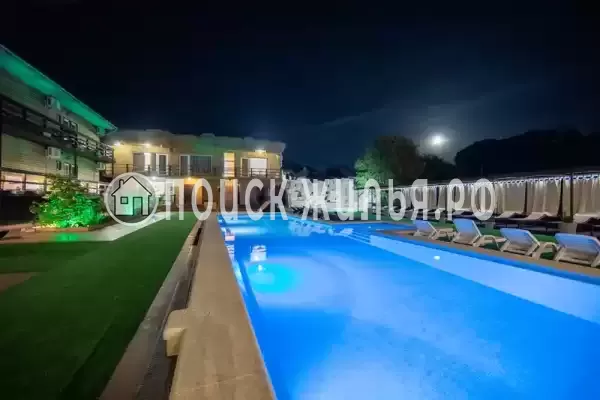 Отель «Роз Мари», Солоники