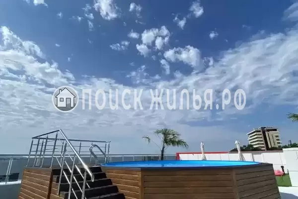 «Levada», Небуг