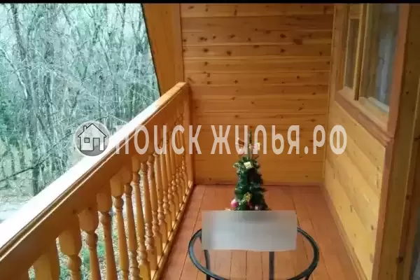 Частный сектор «Домик под клëнами», Бетта