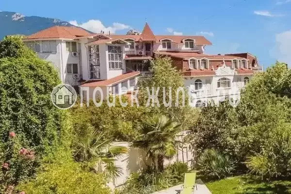 «Домик в Ялте», Республика Крым, Ялта, Ломоносова, д.51А