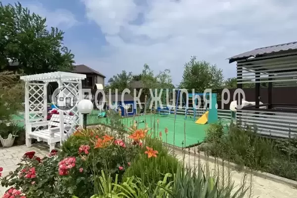 «Белый Кот», Кучугуры